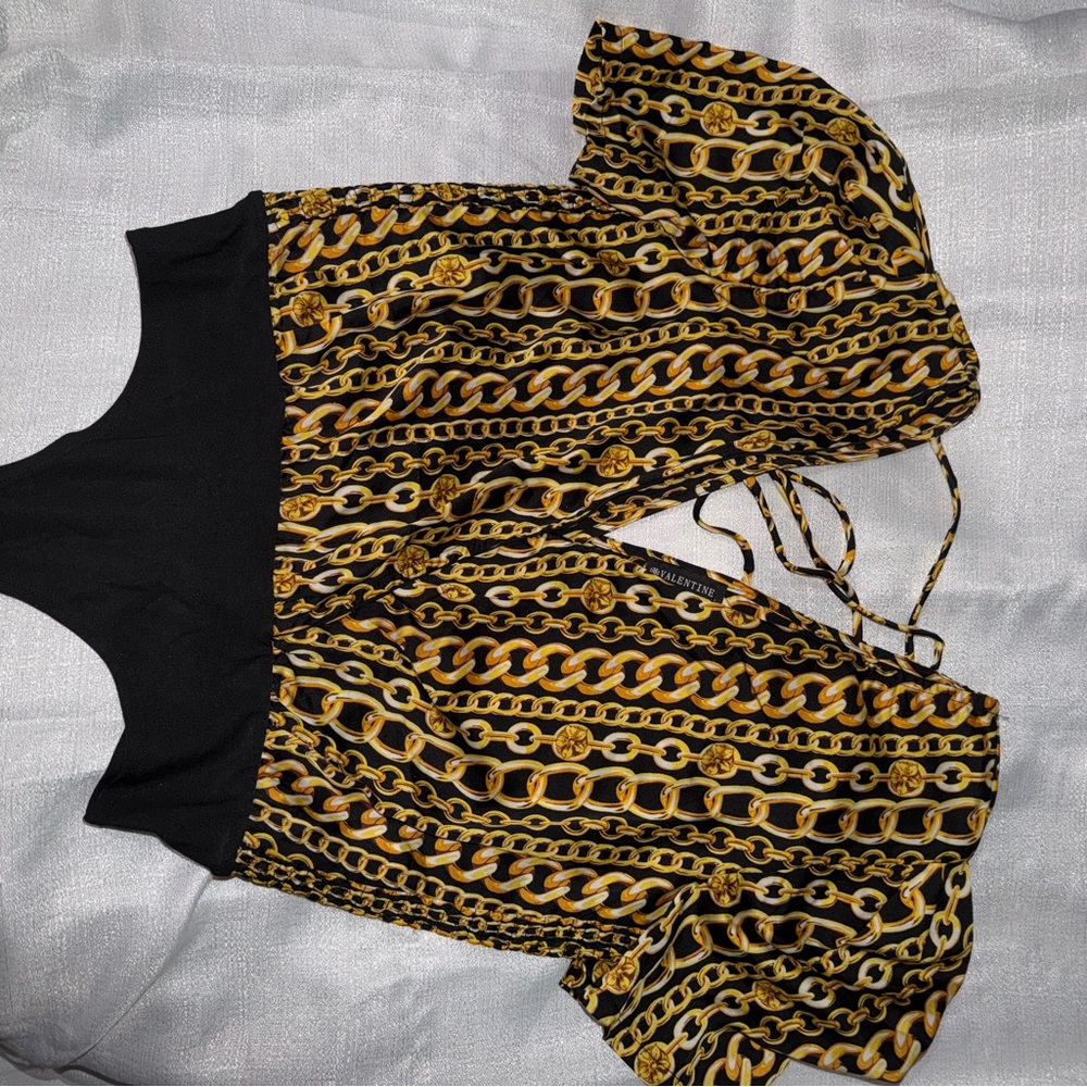 Valentine Chain Pattern Bodysuit in Black and Gold